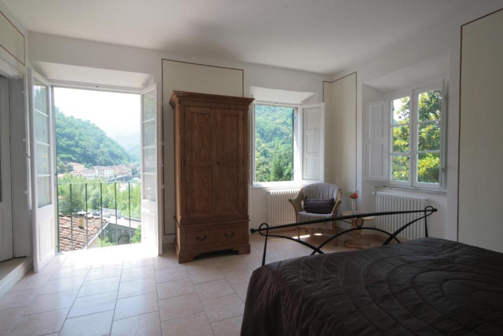 Villa Rosalena Bagni di Lucca Kamer foto